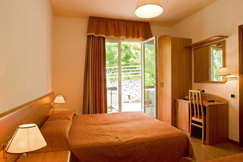 ברנצונה סול גארדה Residence Castelli חדר תמונה